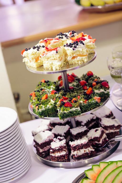Hotel Konradowka Wellness & Spa - 300 Metrow Do Centrum Карпач Екстериор снимка