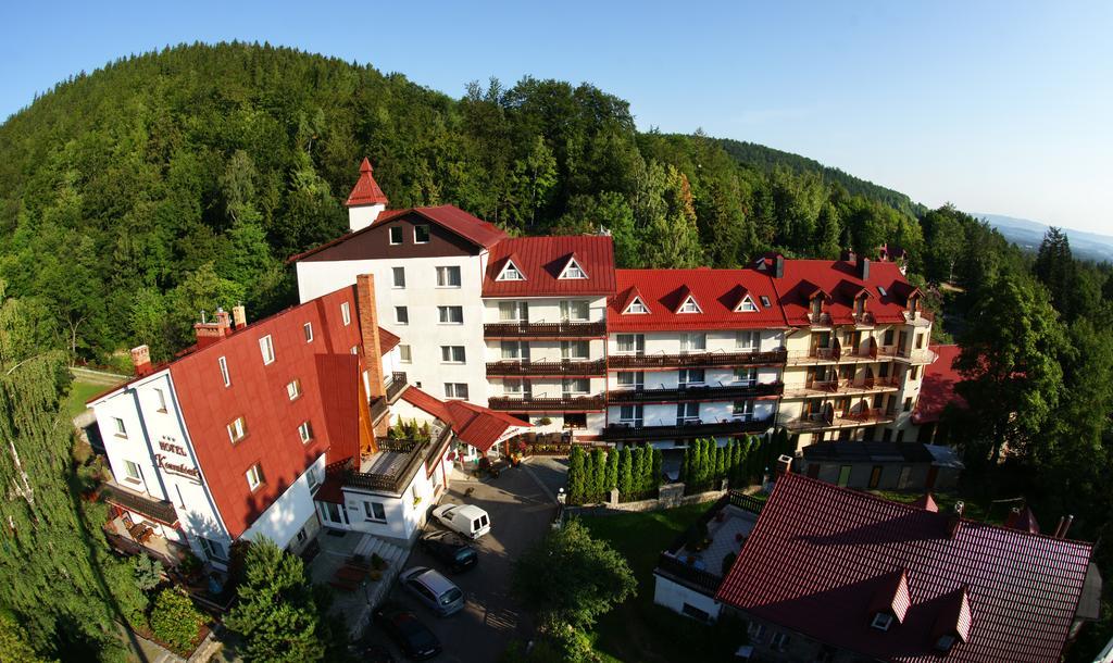 Hotel Konradowka Wellness & Spa - 300 Metrow Do Centrum Карпач Екстериор снимка