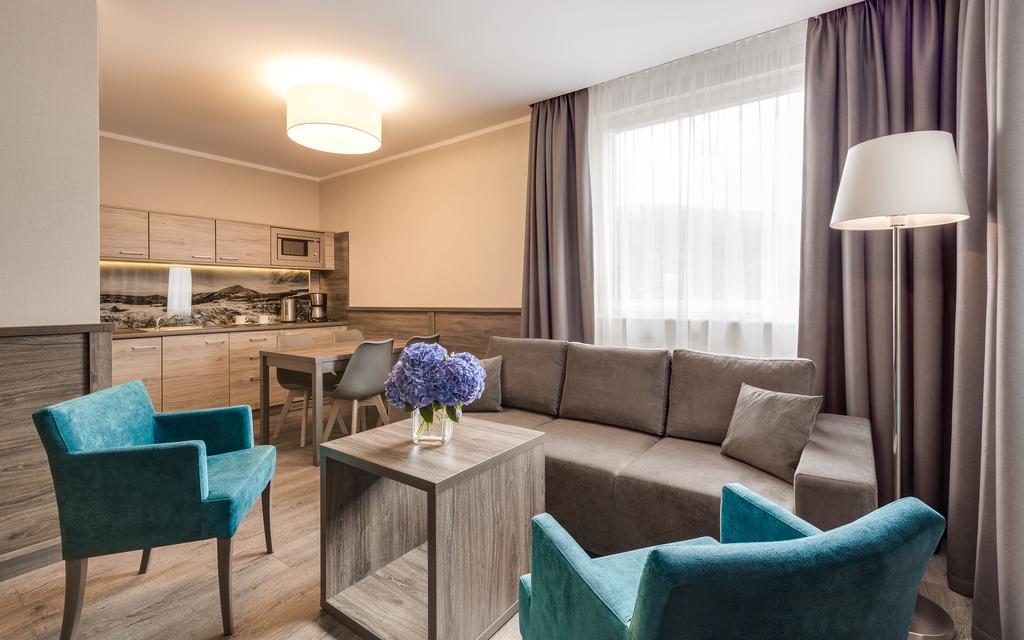 Hotel Konradowka Wellness & Spa - 300 Metrow Do Centrum Карпач Екстериор снимка